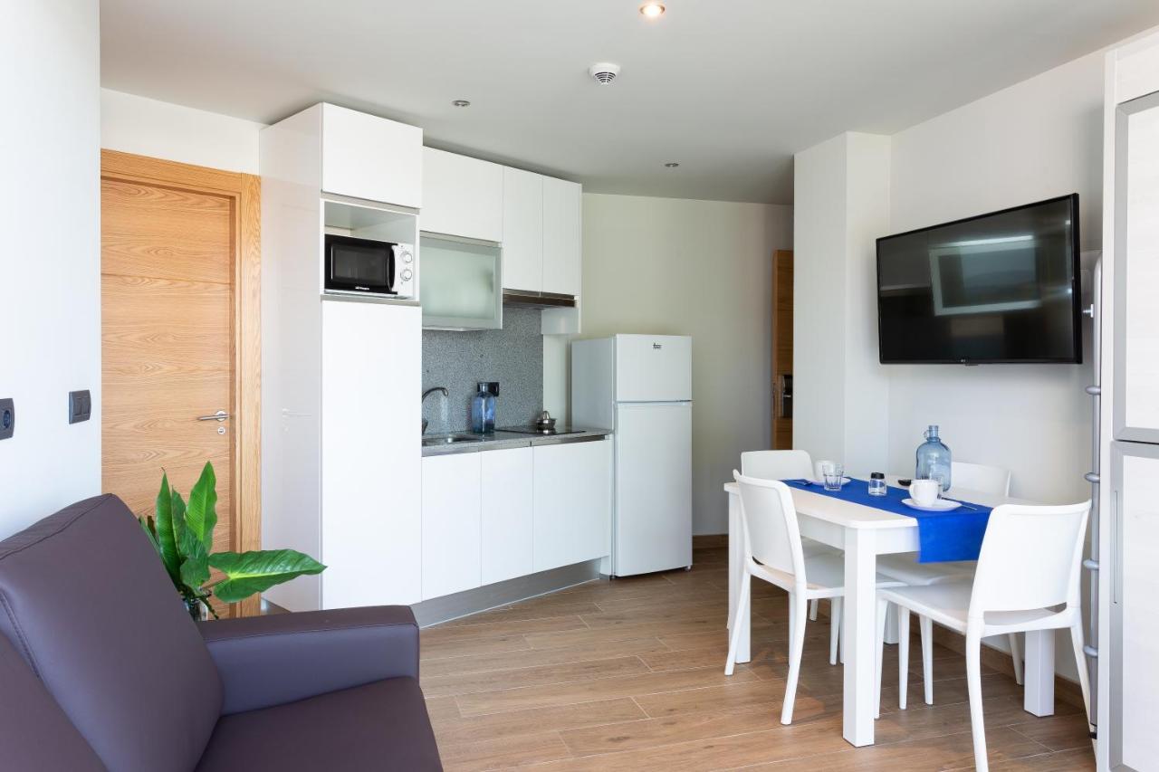 Apartamentos Playa De Los Barcos Isla Plana Zewnętrze zdjęcie