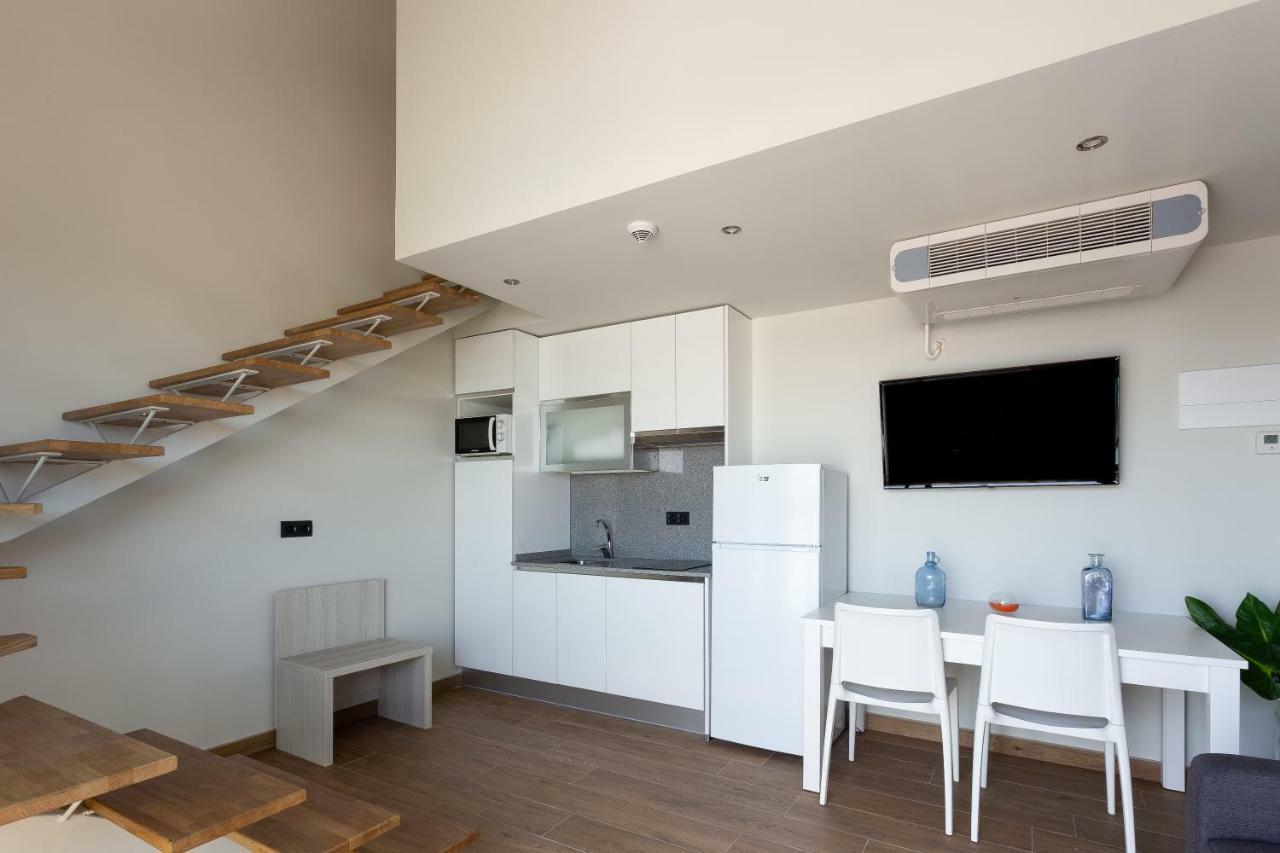 Apartamentos Playa De Los Barcos Isla Plana Zewnętrze zdjęcie